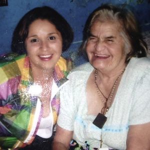 Meet your Posher, Miriam